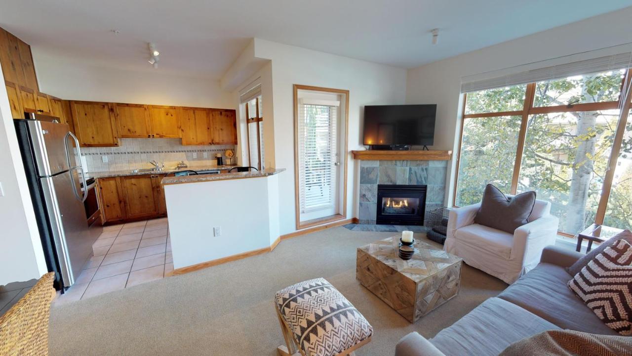 Stoney Creek Northstar By Whistler Premier Appartement Buitenkant foto