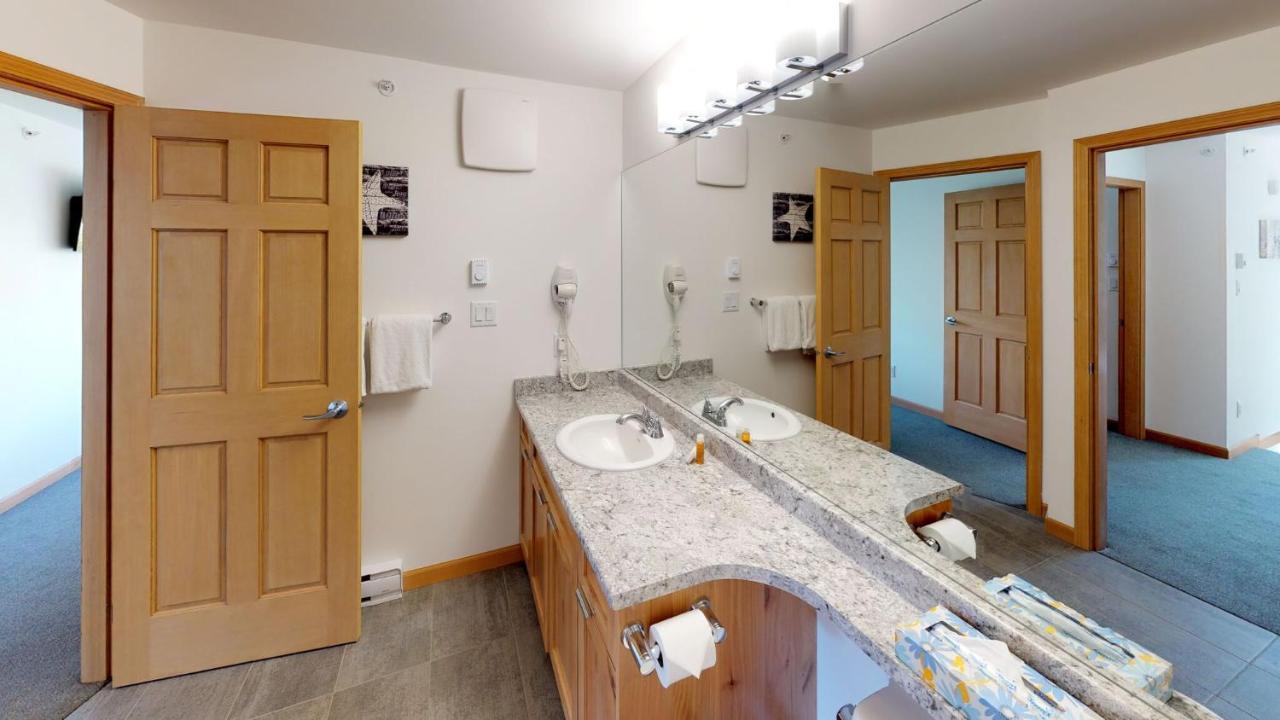 Stoney Creek Northstar By Whistler Premier Appartement Buitenkant foto